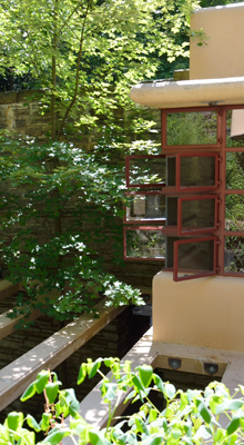 House-Terris-Wiondows-FW-Summer-Exterior-220×400 Fallingwater windows
